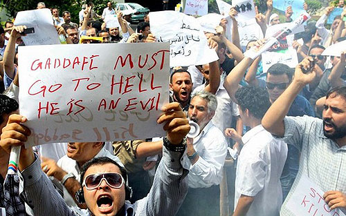 ລີບີ ຈັດການແຫ່ຂະ ບວນປະທ້ວງຮຽກຮ້ອງຍຸດຕິການໃຊ້ຄວາມຮຸນແຮງຢູ່ Bani Walid